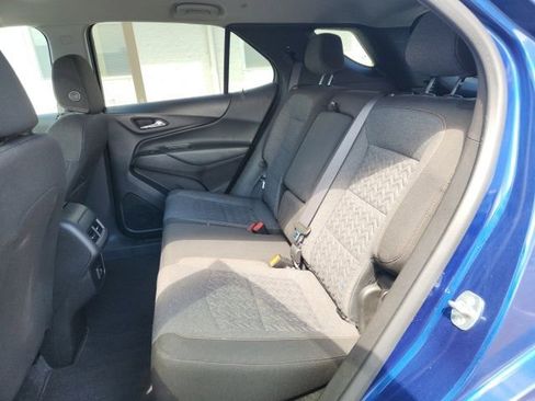 Used 2023 Chevrolet Equinox LT AWD/4WD image 12
