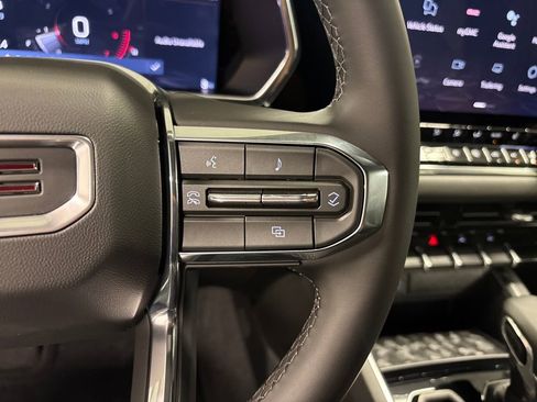 New 2026 GMC Canyon Elevation w/ Convenience Package image 31