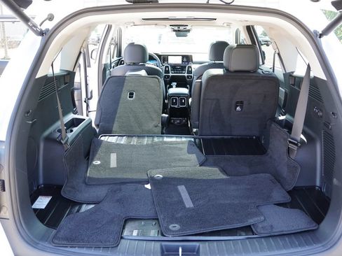 Certified 2023 Kia Sorento SX Prestige AWD/4WD image 22