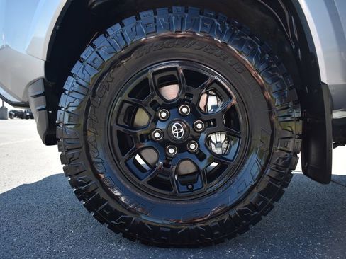 Used 2021 Toyota Tacoma SR5 image 17