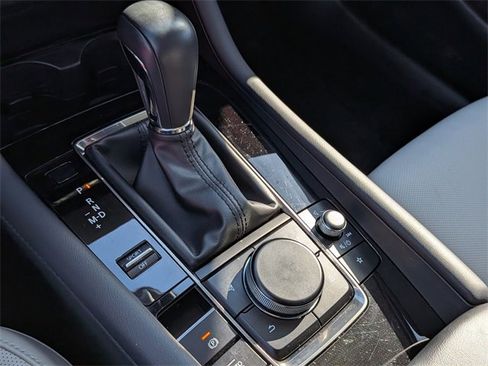 Certified 2025 MAZDA MAZDA3 2.5 Turbo Sedan w/Premium Plus image 23