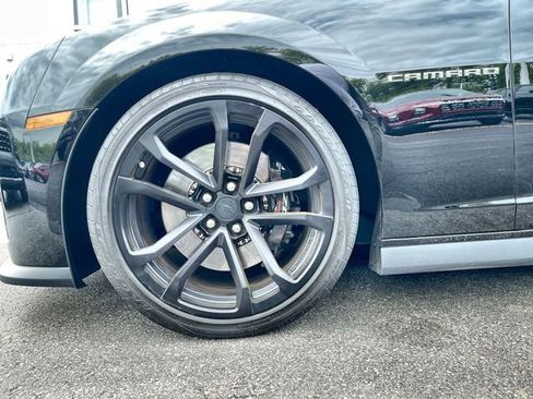 Used 2013 Chevrolet Camaro ZL1 RWD image 29