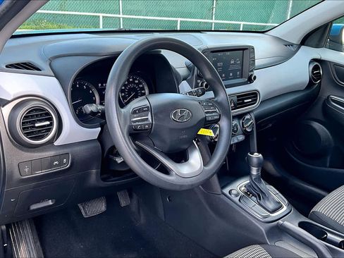 Used 2019 Hyundai Kona SE image 16