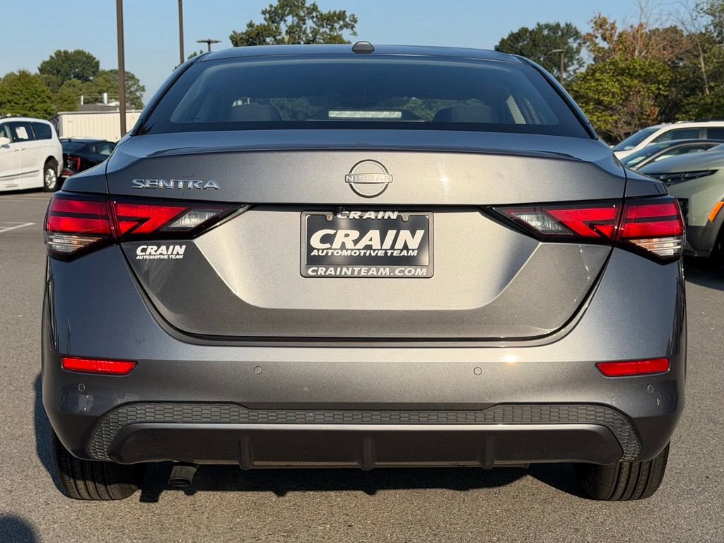 Used 2025 Nissan Sentra SV FWD image 6