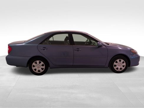 Used 2003 Toyota Camry XLE image 5