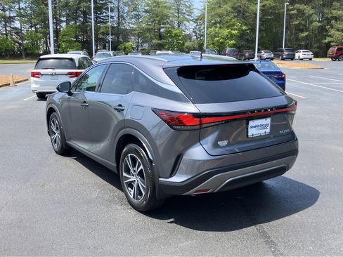 Used 2023 Lexus RX 350 Premium w/ Cold Area Package FWD image 8