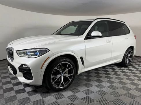 Used 2019 BMW X5 xDrive40i AWD/4WD image 2