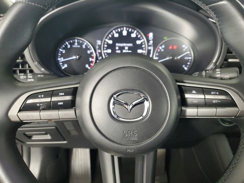 Used 2020 MAZDA MAZDA3 Hatchback image 23