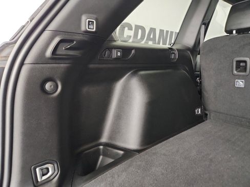 Used 2023 Jeep Grand Cherokee Altitude image 34