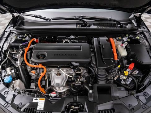 Certified 2024 Honda Accord Sport image 27