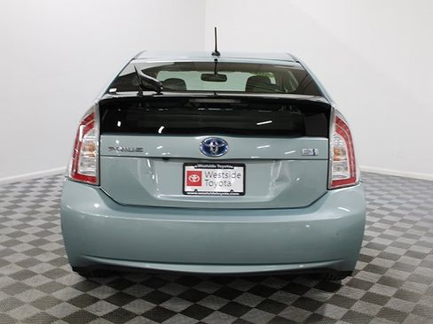 Used 2013 Toyota Prius Five image 5