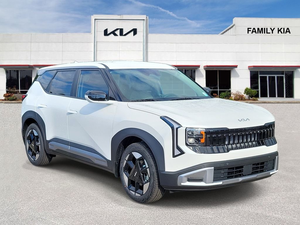 New 2027 Kia Seltos S FWD 360° Tour