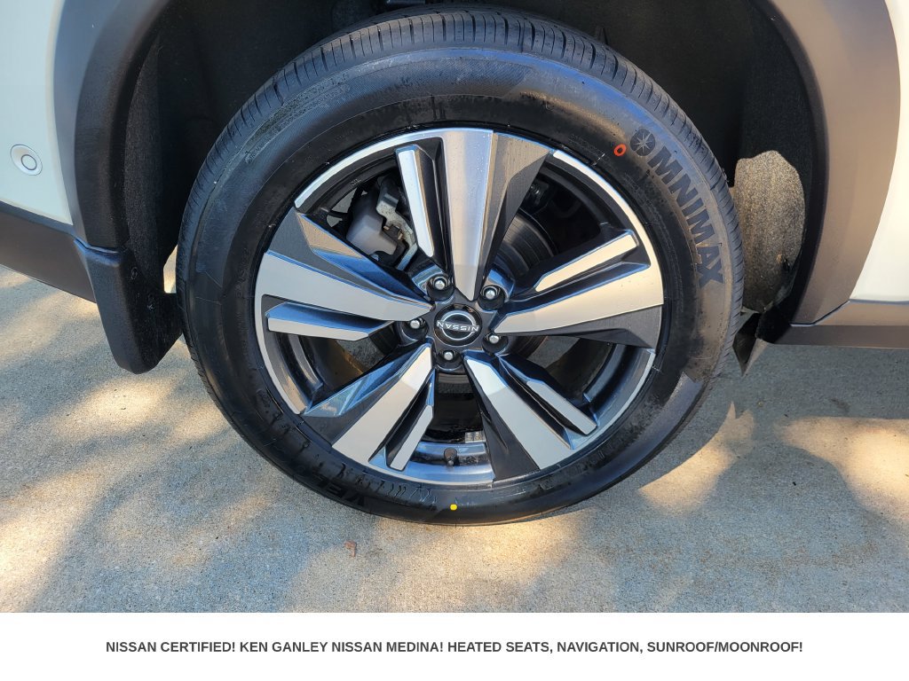 Certified 2023 Nissan Rogue Platinum w/ Platinum Premium Package AWD/4WD image 21