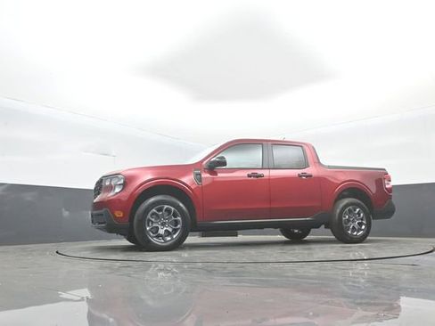 New 2026 Ford Maverick XLT image 28