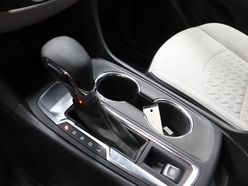 Used 2024 Chevrolet Equinox LS w/ LS Convenience Package FWD image 31
