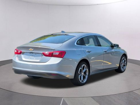 Used 2024 Chevrolet Malibu LT FWD image 7