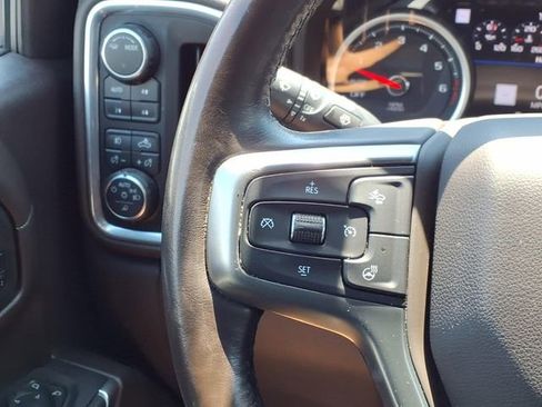 Used 2021 Chevrolet Silverado 1500 LTZ w/ LTZ Premium Package AWD/4WD image 16