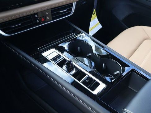 New 2026 Volkswagen Atlas Cross Sport SEL R-Line image 25