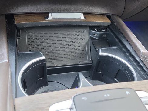 Used 2020 Mercedes-Benz GLE 350 4MATIC image 29