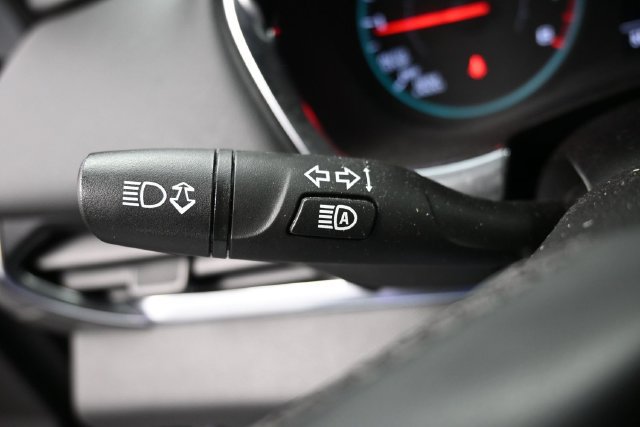 Used 2023 Chevrolet Traverse LT FWD image 26
