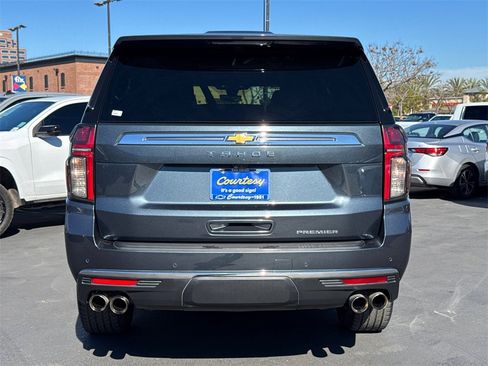 Used 2021 Chevrolet Tahoe Premier w/ Premium Package image 14