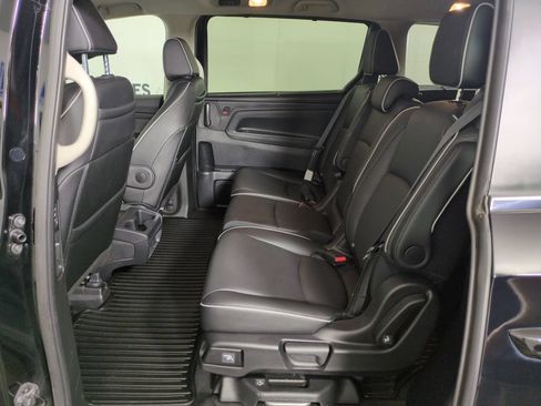 Used 2025 Honda Odyssey Touring image 29