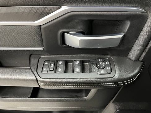 Used 2026 RAM 2500 Big Horn AWD/4WD image 25