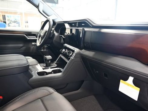 New 2026 GMC Sierra 1500 Denali AWD/4WD image 19