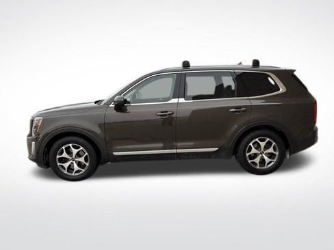 Used 2020 Kia Telluride EX w/ Towing Package image 3