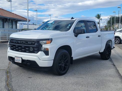 Used 2022 Chevrolet Silverado 1500 Custom image 10