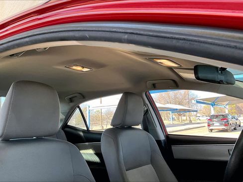 Used 2016 Toyota Corolla LE image 13