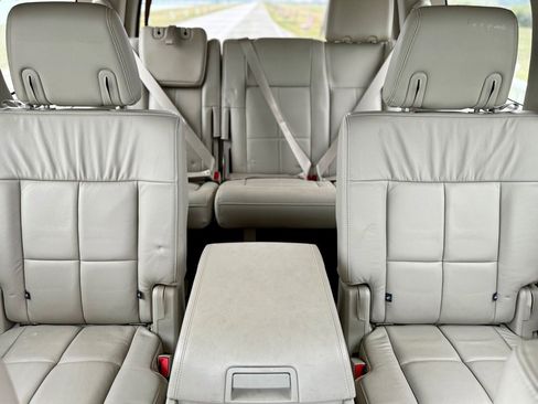 Used 2007 Lincoln Navigator Ultimate image 15