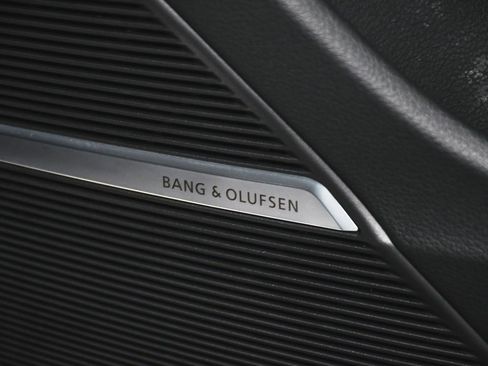 Used 2021 Audi SQ7 Premium Plus w/ Executive Package image 20