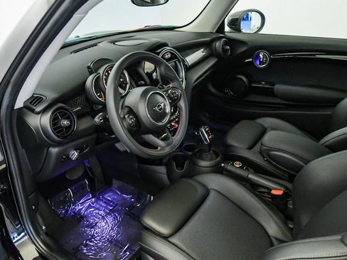 Used 2020 MINI Cooper S FWD image 17