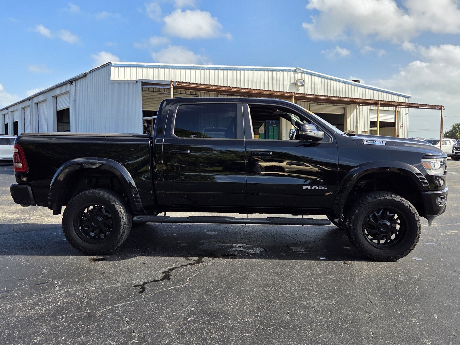 Used 2023 RAM 1500 Big Horn AWD/4WD image 6