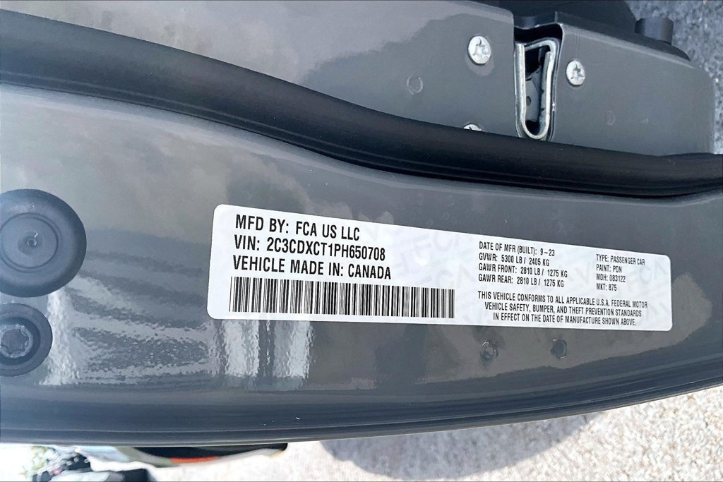 Used 2023 Dodge Charger R/T w/ Plus Group RWD image 3