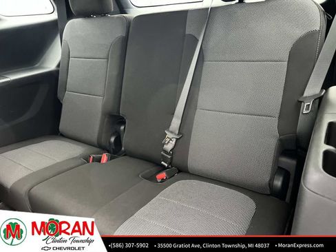 Certified 2023 Chevrolet Traverse LT image 14