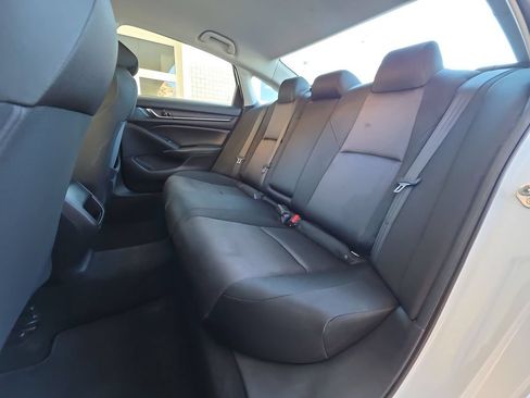 Used 2019 Honda Accord LX image 25