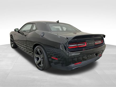 Used 2023 Dodge Challenger SRT Hellcat RWD image 3