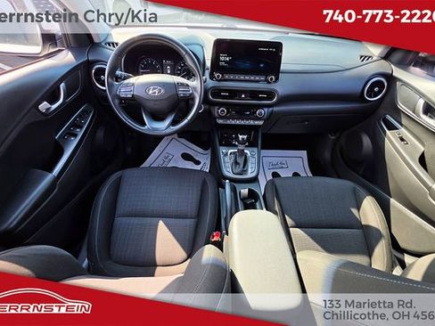 Used 2023 Hyundai Kona SEL w/ Convenience Package FWD image 12