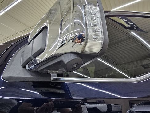 Used 2021 Ford F150 Platinum w/ Equipment Group 701A High image 12