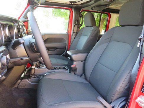 New 2023 Jeep Wrangler Unlimited image 16