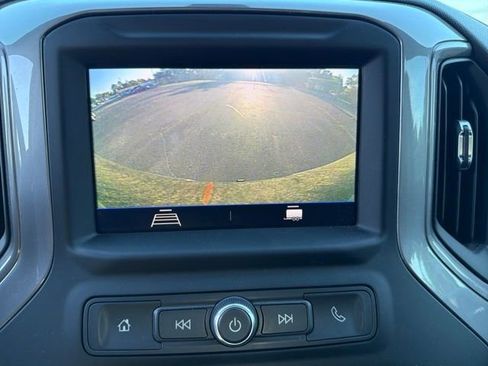 Used 2022 Chevrolet Silverado 1500 Custom AWD/4WD image 15