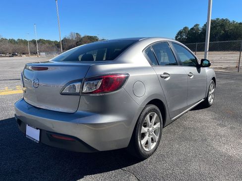Used 2010 MAZDA MAZDA3 i Touring image 5