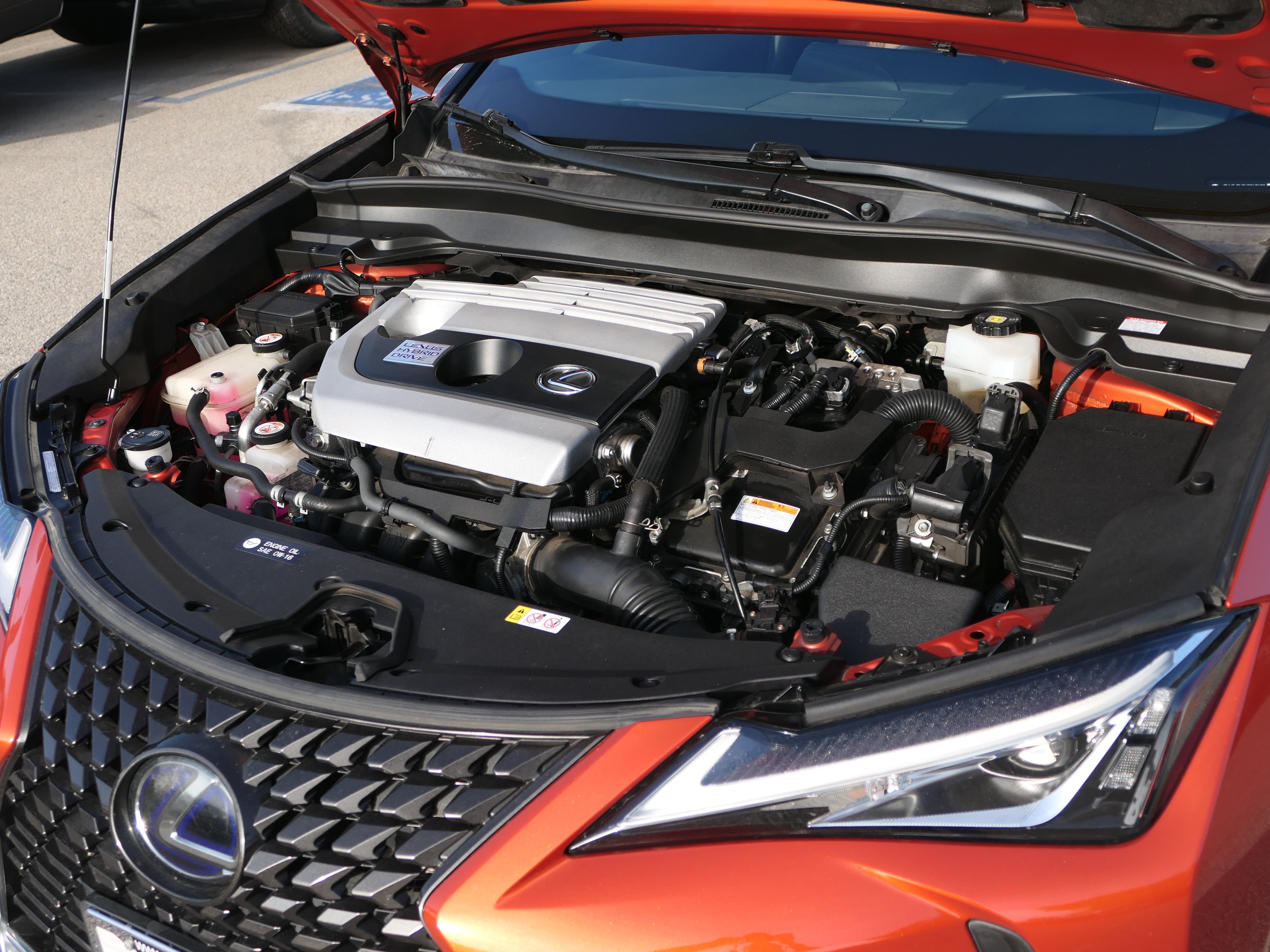 Used 2019 Lexus UX 250h w/ Premium Package AWD/4WD image 31