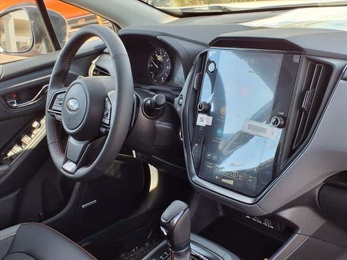 New 2025 Subaru Crosstrek 2.5i Limited image 17