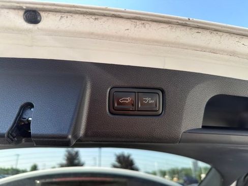 Used 2024 Kia Telluride SX Prestige AWD/4WD image 9