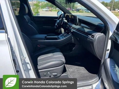 Used 2024 Hyundai Palisade Calligraphy AWD/4WD image 31