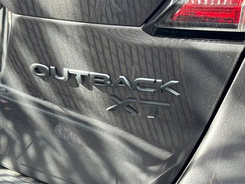 Used 2022 Subaru Outback Onyx Edition XT w/ Popular Package #2 image 6