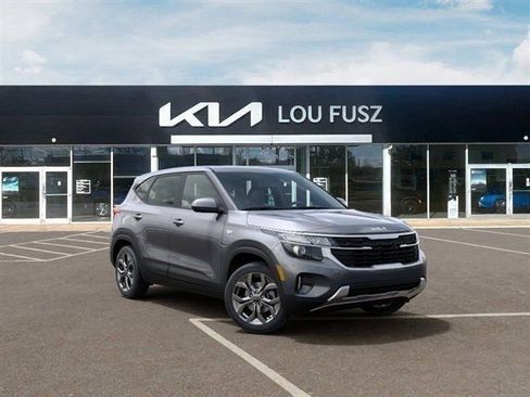 New 2026 Kia Seltos LX image 8